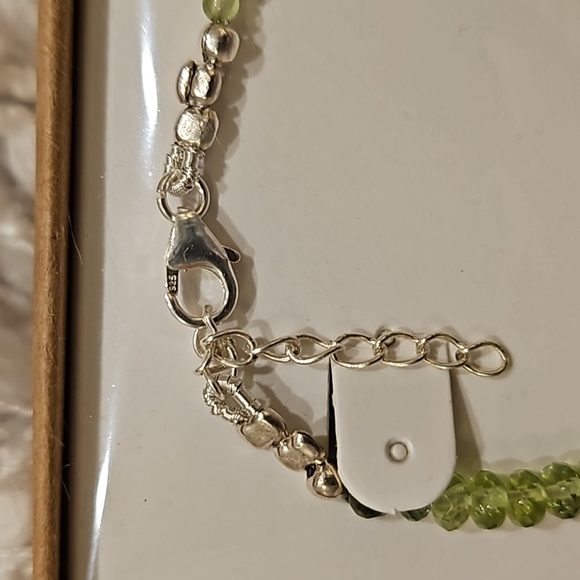 Anushruti Gemstone Bracelet - Picture 4 of 6